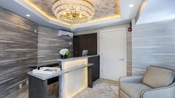 Check-in/check-out kiosk