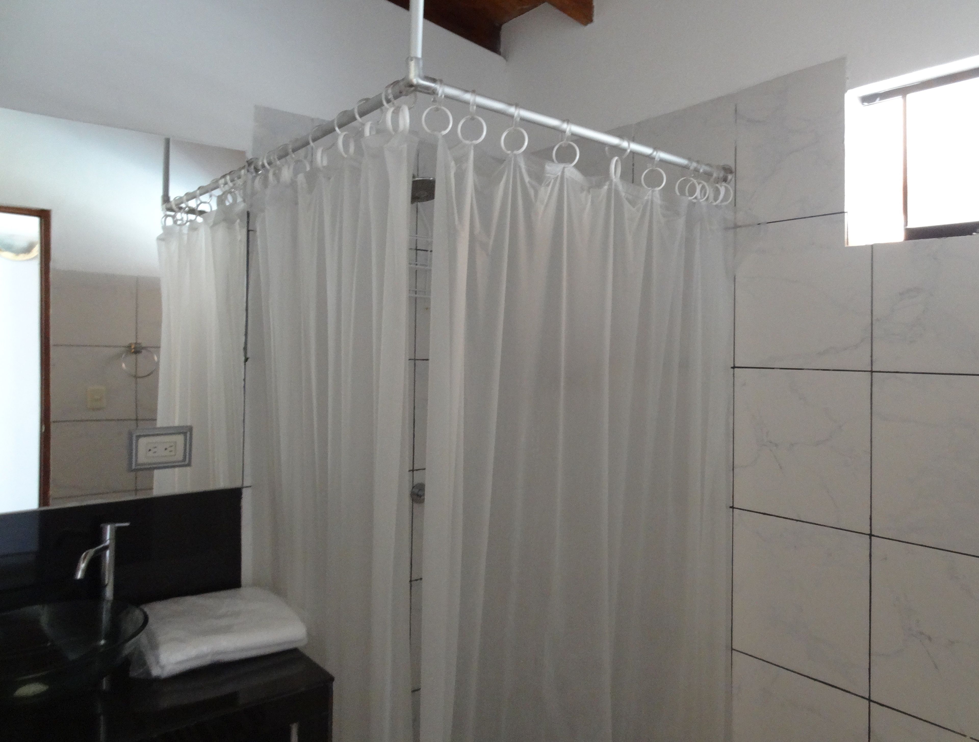double room, jetted tub | bathroom | shower, free toiletries, hair dryer, towels