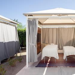 Couples treatment rooms, hot tub, steam room, body treatments