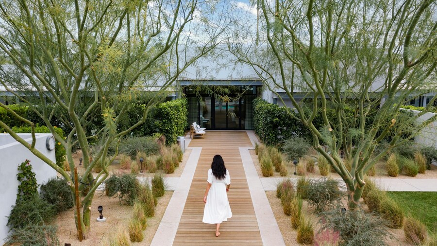 Andaz Scottsdale Resort & Bungalows