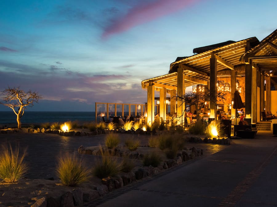 Makan malam dihidangkan, susyi