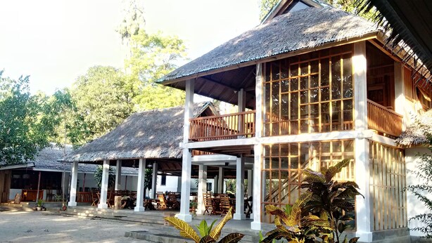 Ảnh chưa phân loại, 1 trong số 36 ảnh, nút