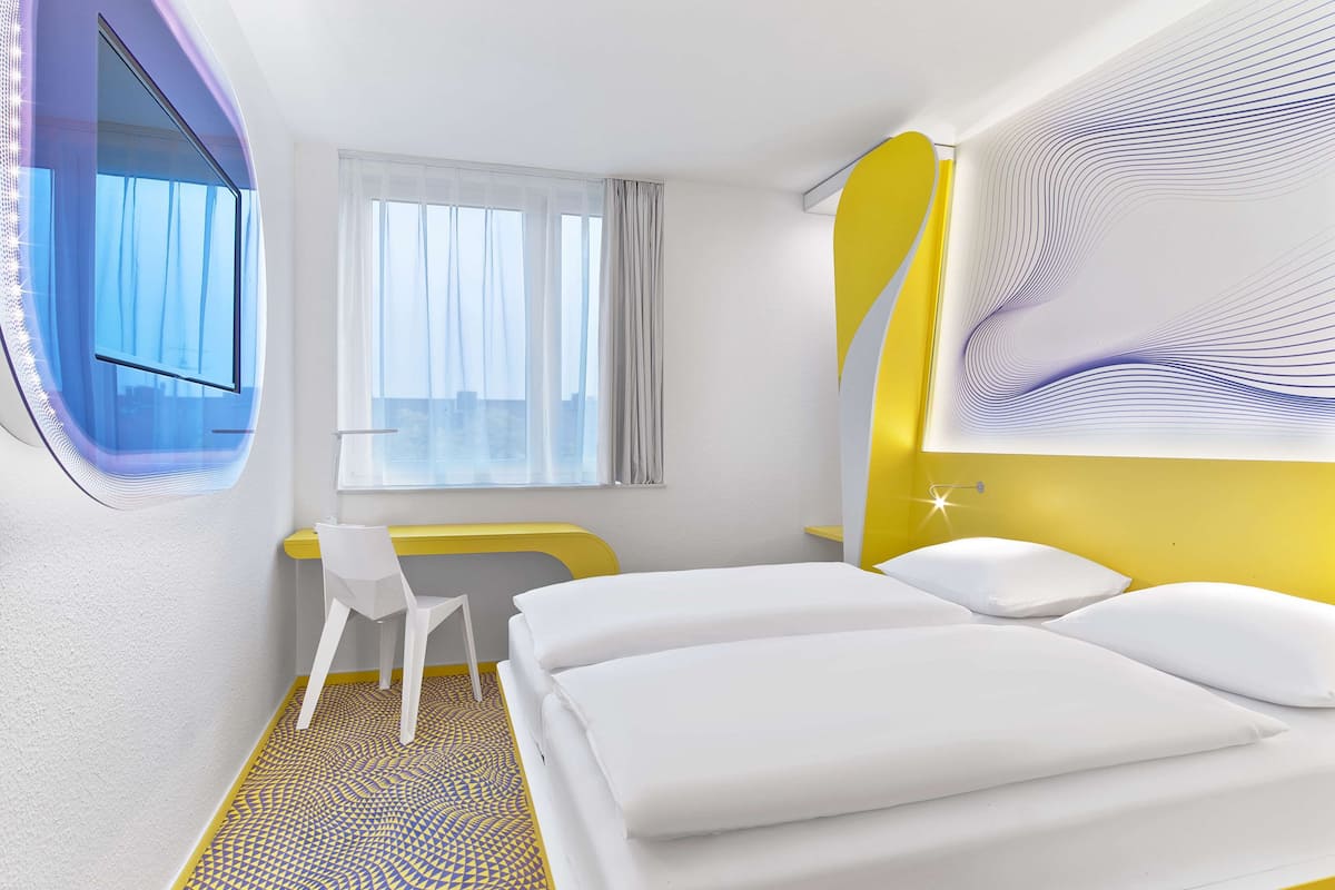 hypo-allergenic bedding, desk, laptop workspace, soundproofing