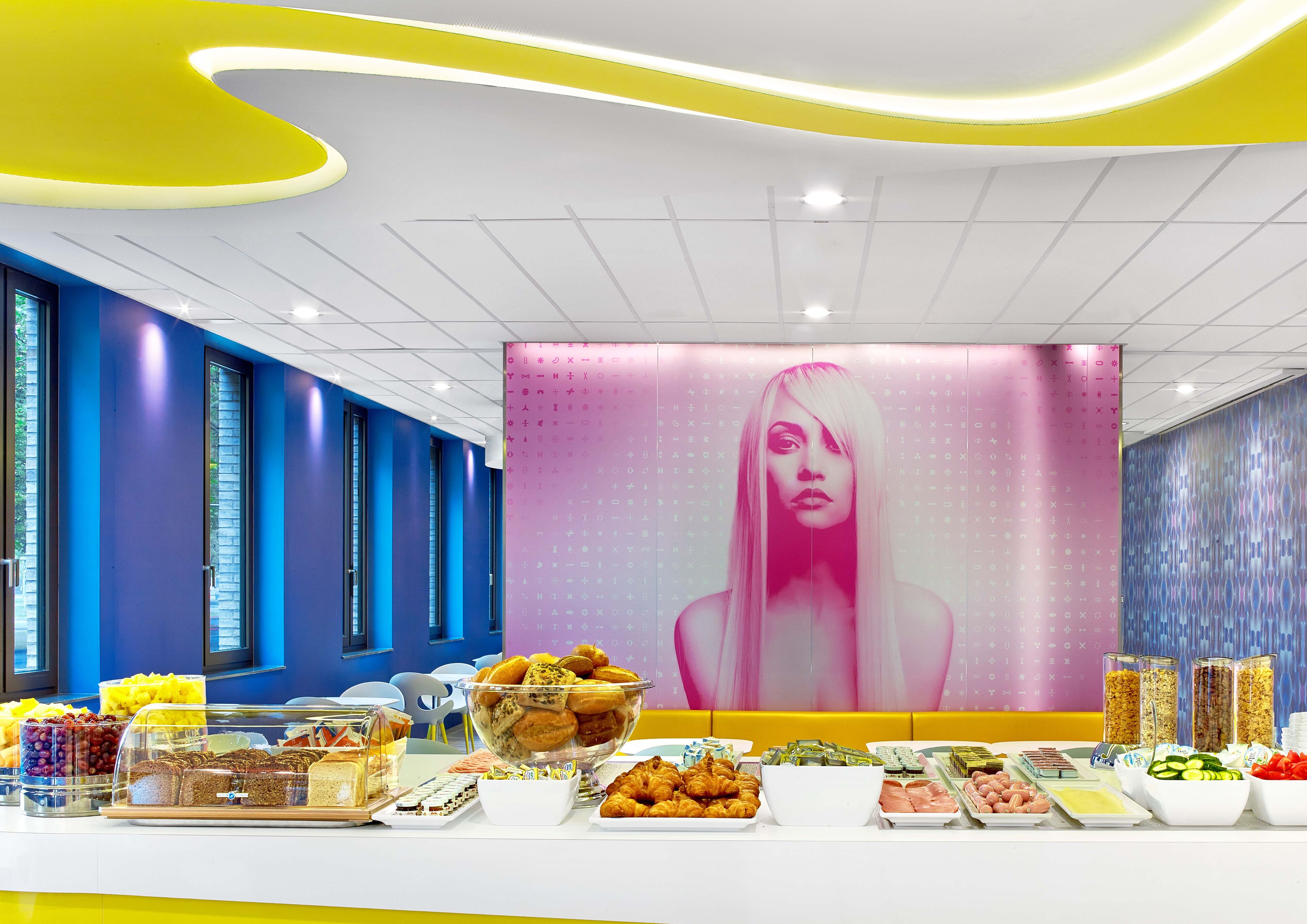 daily buffet breakfast (eur 15.90 per person)