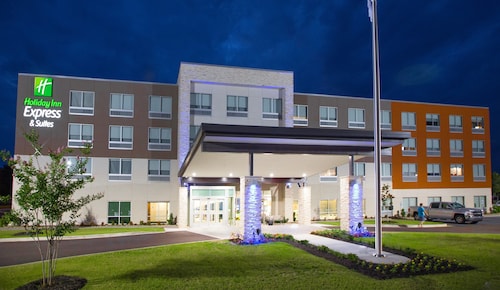 Holiday Inn Express & Suites Greenwood Mall by IHG