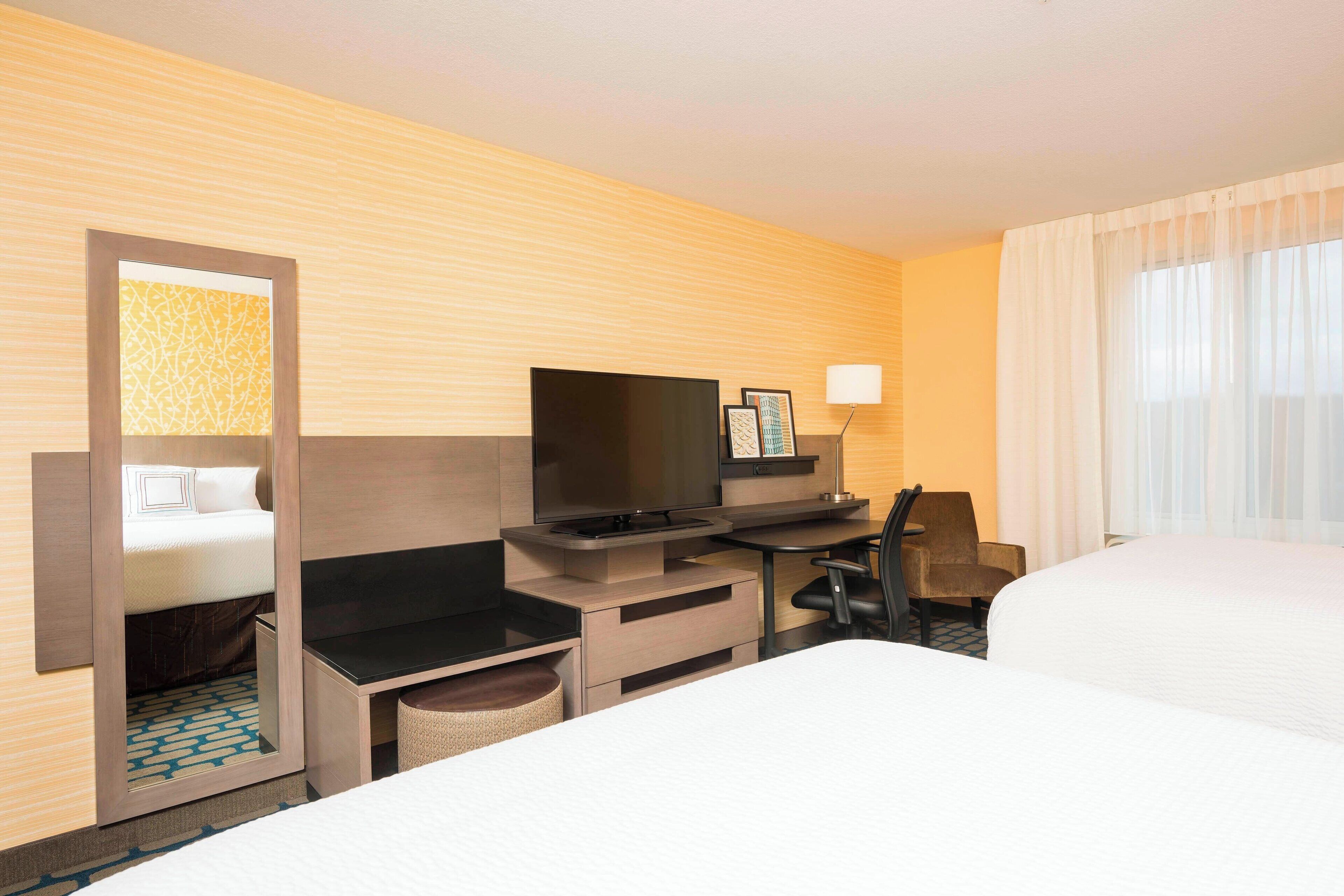 desk, soundproofing, iron/ironing board, free wifi