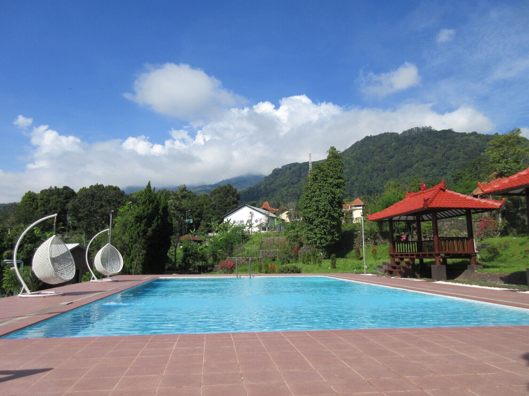 Piscina a l'aire lliure 