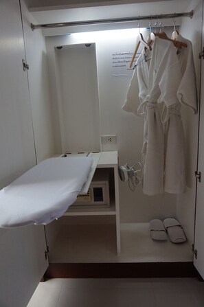 Room amenity - The Lion King Hotel (Udon Thani)