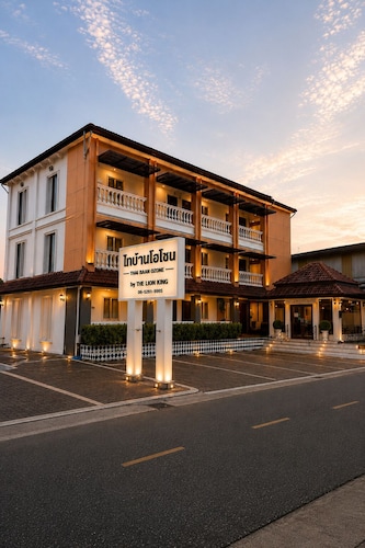 The Lion King Hotel