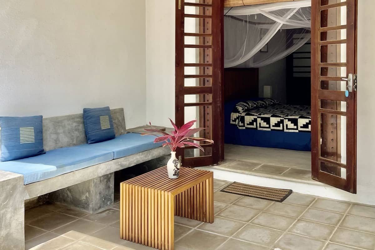 Room 3 Nami - 'Standard Garden Double Room | Terrace/patio