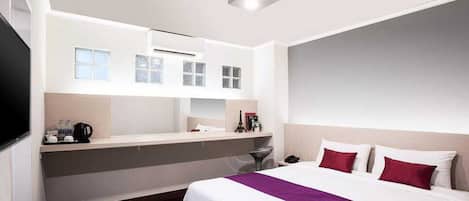 Superior-Doppelzimmer | Hochwertige Bettwaren, Schreibtisch, kostenloses WLAN, Bettwäsche