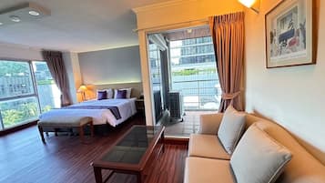 Escritorio, camas plegables/adicionales, wifi gratis y ropa de cama