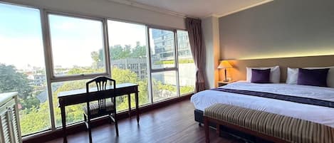 Studio Suite | Desk, rollaway beds, free WiFi, bed sheets