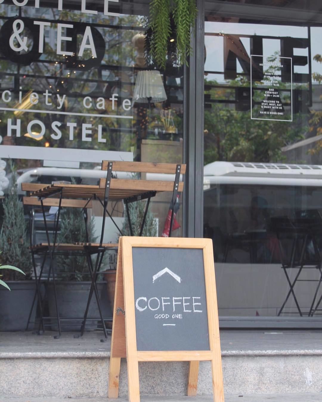 Foto - Good One Poshtel & Cafe Bar