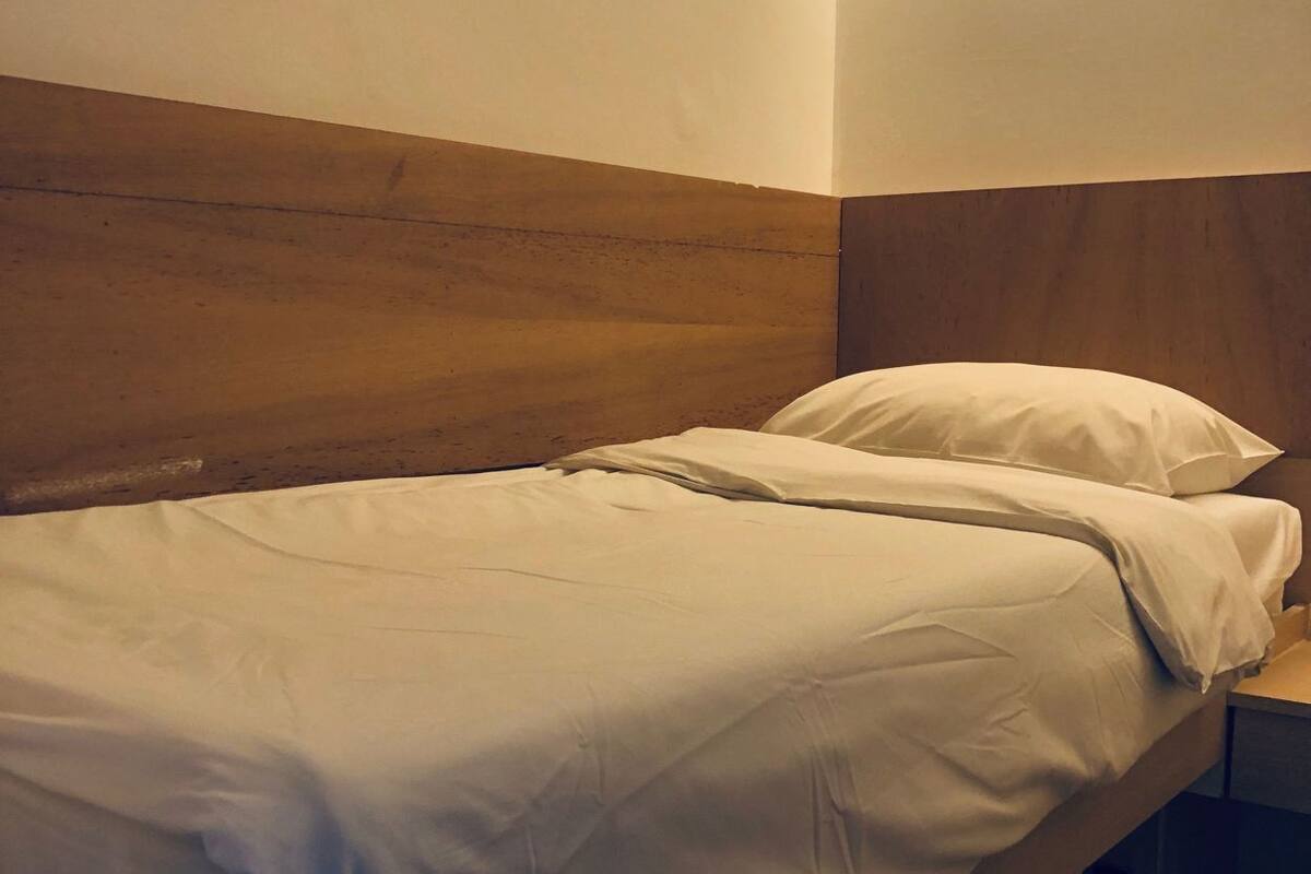 1 bedroom, in-room safe, desk, free WiFi