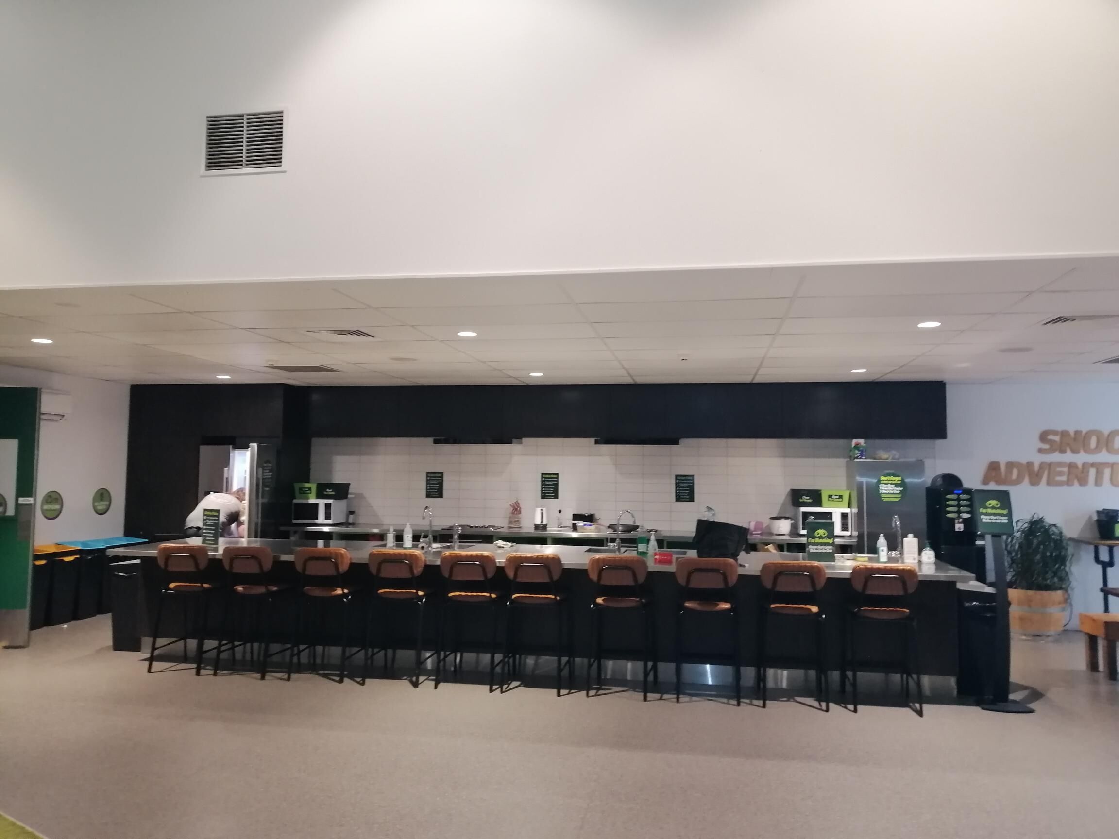 Photo - LyLo Christchurch Airport