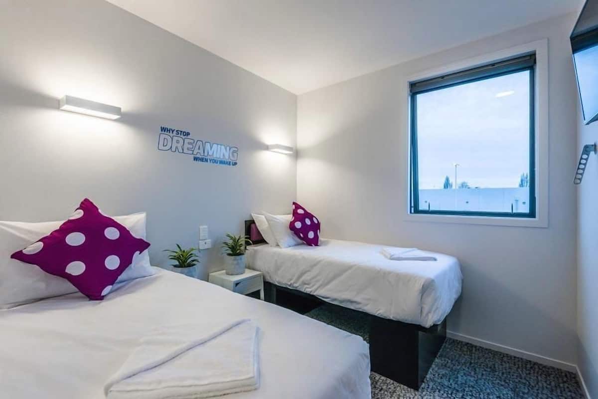 Wifi gratis y ropa de cama