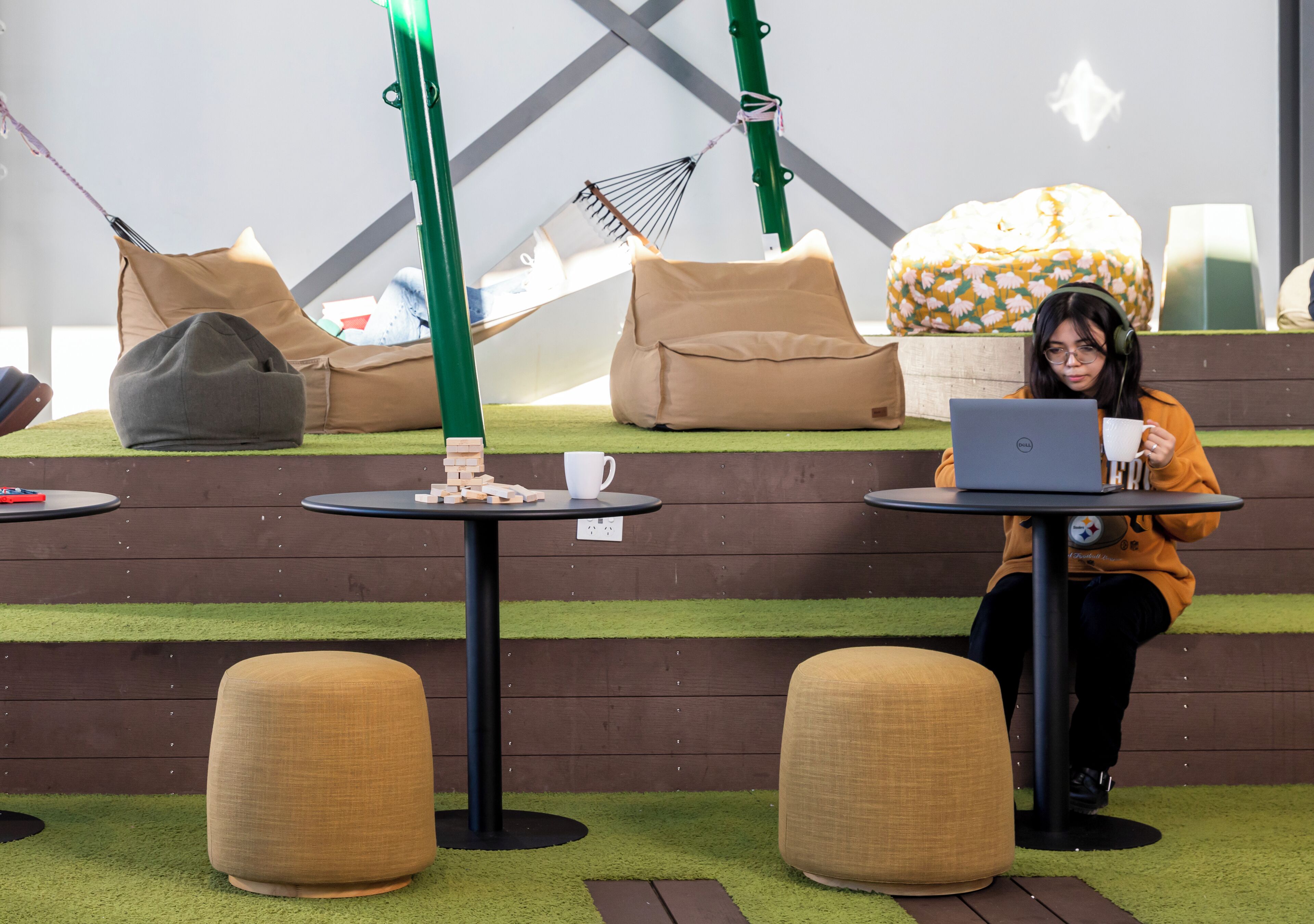 Photo - LyLo Christchurch Airport