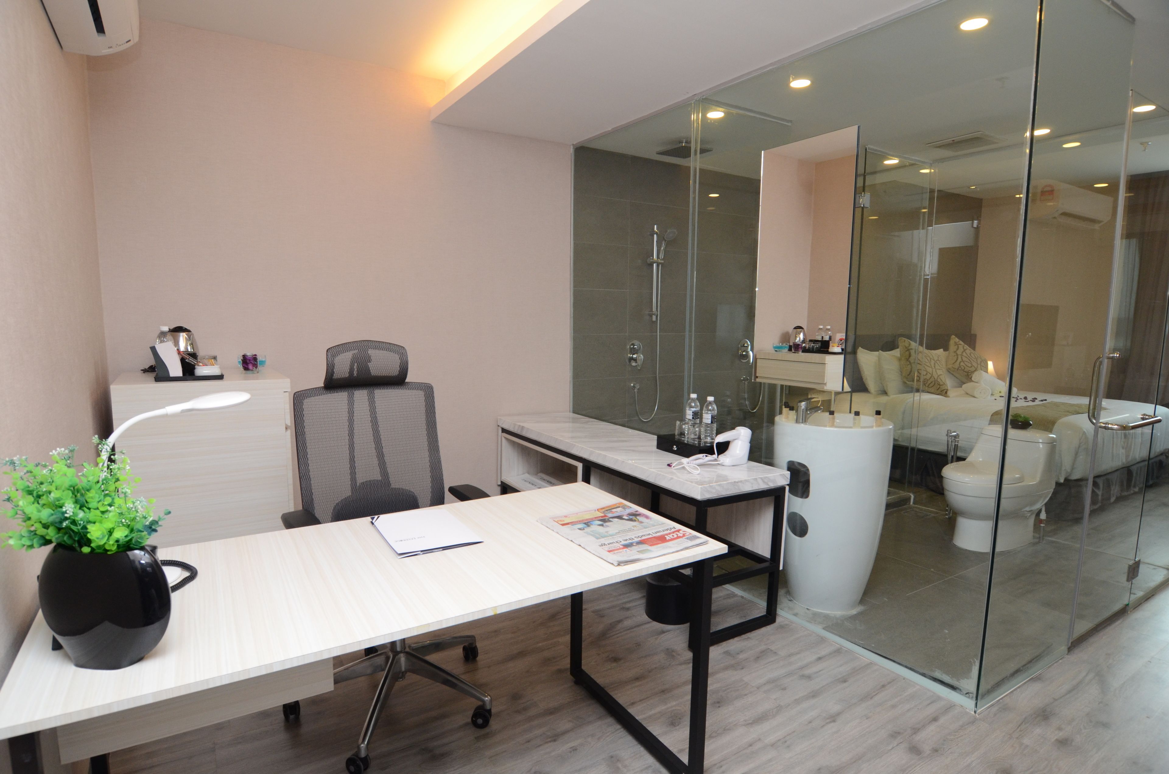 Pusat bisnis di kamar