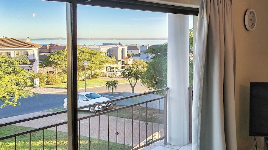 Kian's Place, Langebaan 8-sleeper