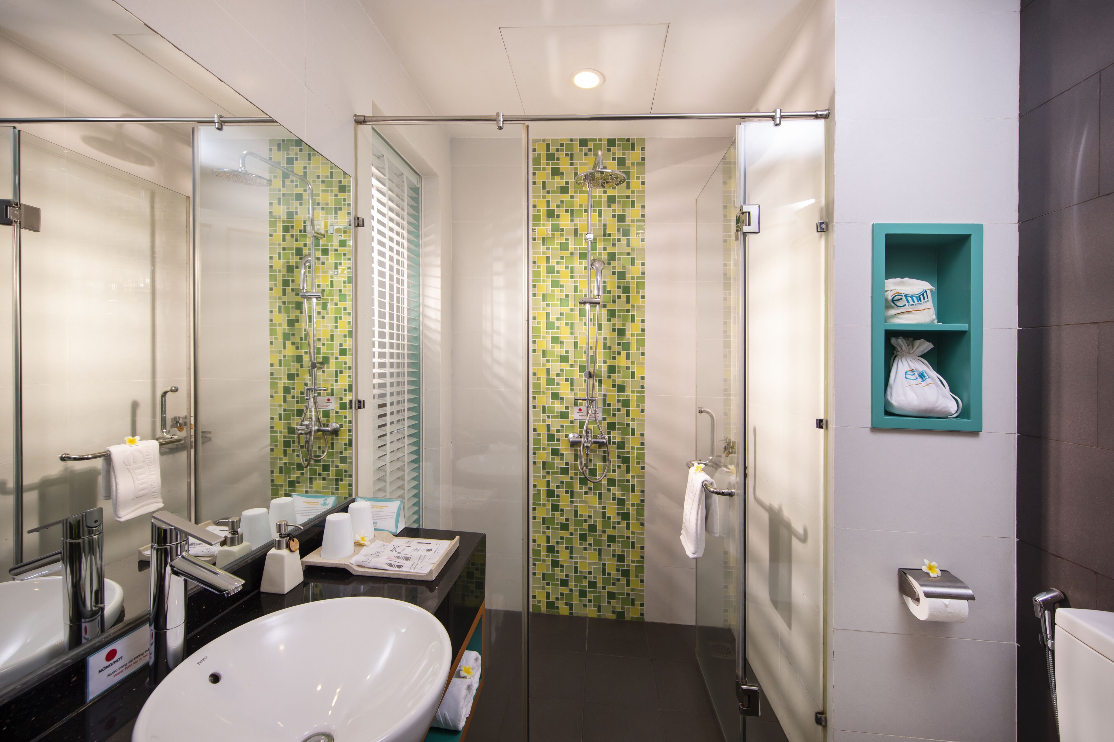 free toiletries, hair dryer, bathrobes, slippers