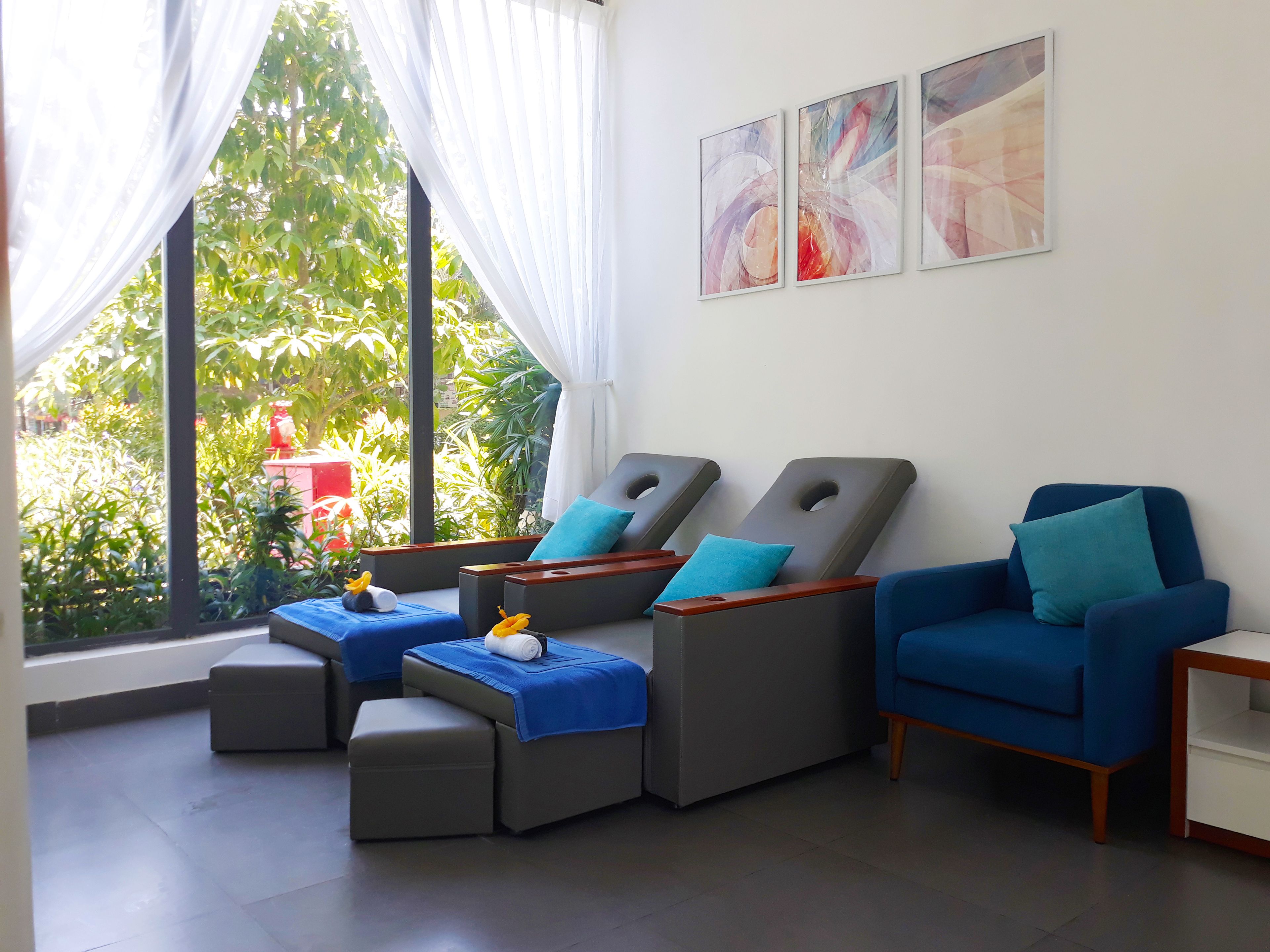 body treatments, hot stone massages, swedish massages, body wraps