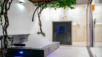 Villa, 1 Bedroom, Private Pool | Private spa tub