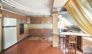 อพาร์ทเมนท์, 2 ห้องนอน (President) | ผ้าปูที่นอนฝ้ายอียิปต์, ตู้นิรภัยในห้องพัก, เปล/เตียงเด็กอ่อน (ฟรี)