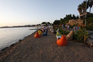 私家海滩、沙滩椅、海滩遮阳伞