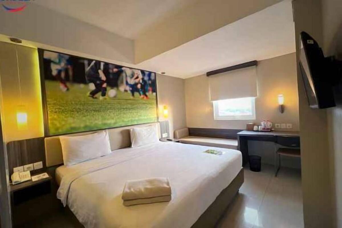 1 bedroom, in-room safe, individually furnished, desk