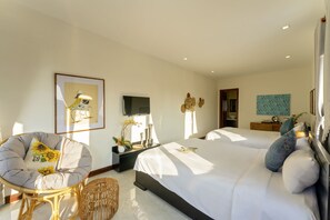 Deluxe Family with Pool View - New Sunshine Homestay (Da Nang)