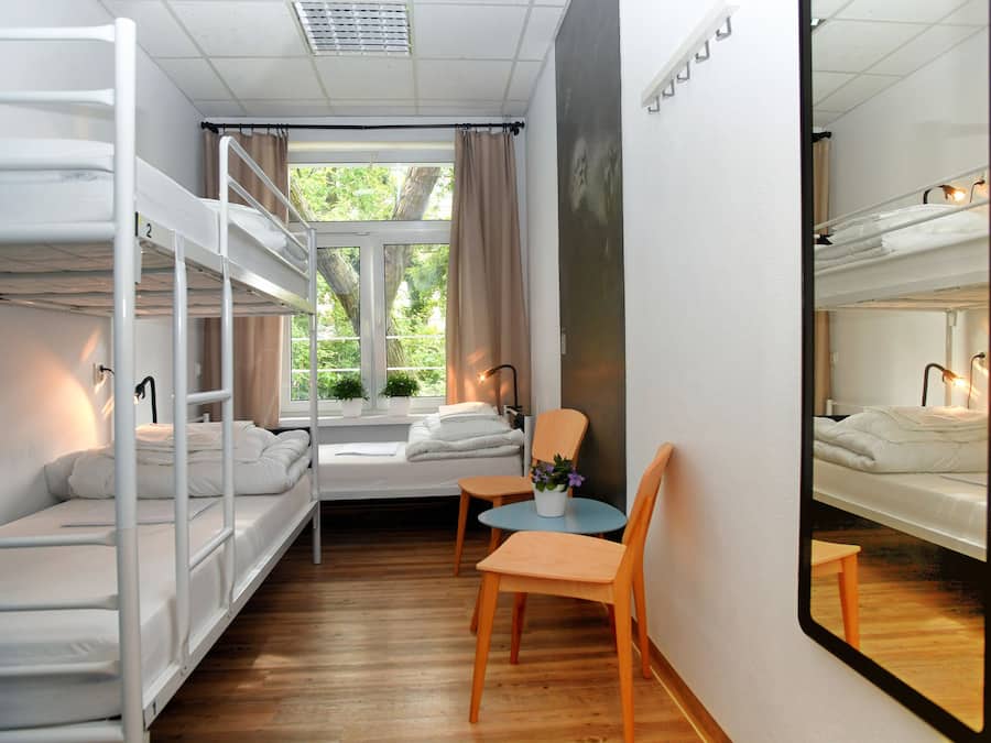 Basic Shared Dormitory, Mixed Dorm, Shared Bathroom | Premium bedding