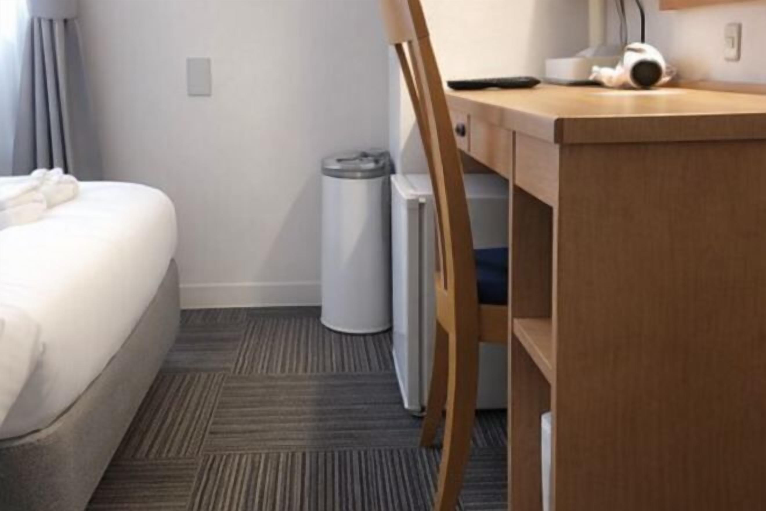 Desk, blackout drapes, free WiFi, bed sheets