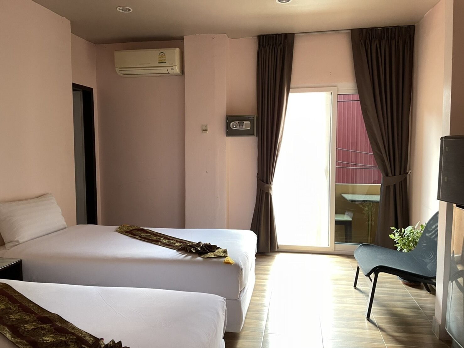 Foto - Sureena Hotel