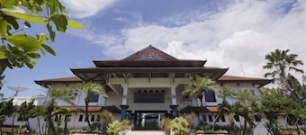 Bahari Inn Tegal