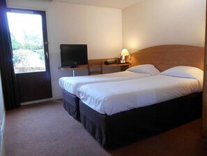 Chambre avec lits jumeaux