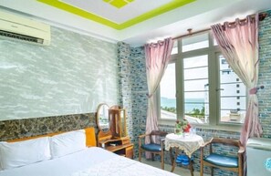 Double Room | Desk, free WiFi - Yen Vy Hotel (Quy Nhon)