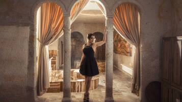 Royal Suite | Bathroom | Separate tub and shower, deep soaking tub, rainfall showerhead