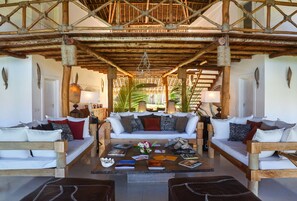 Premium bedding, minibar, desk, soundproofing - Leopard Point Luxury Beach Resort & Spa (Malindi)