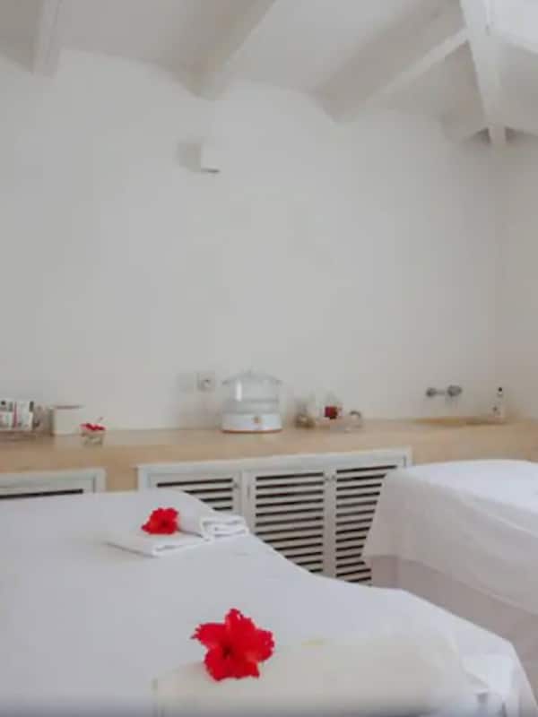 Couples treatment room(s), Turkish bath/hammam, body treatments