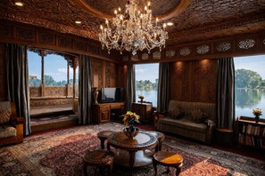 Lake view - Mascot Houseboats (Srinagar)