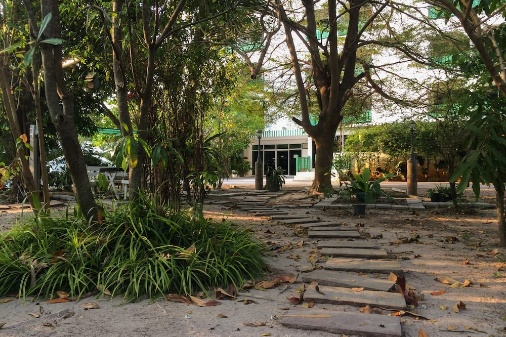 Chomdao Hotel