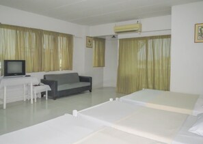 โต๊ะทำงาน, Wi-Fi ฟรี