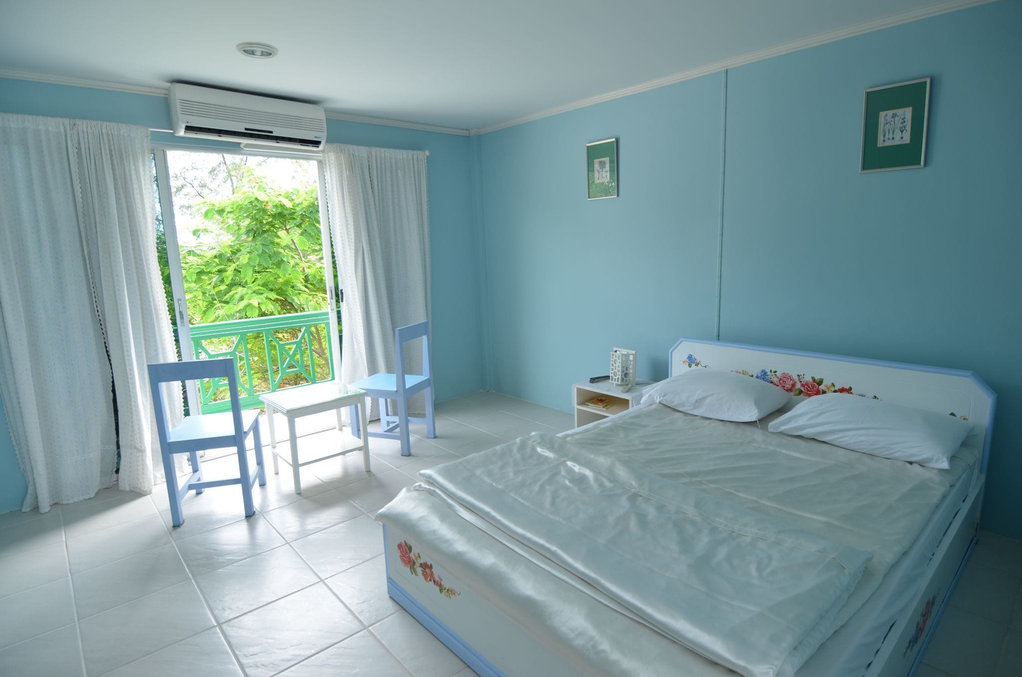 standard double or twin room | free wifi