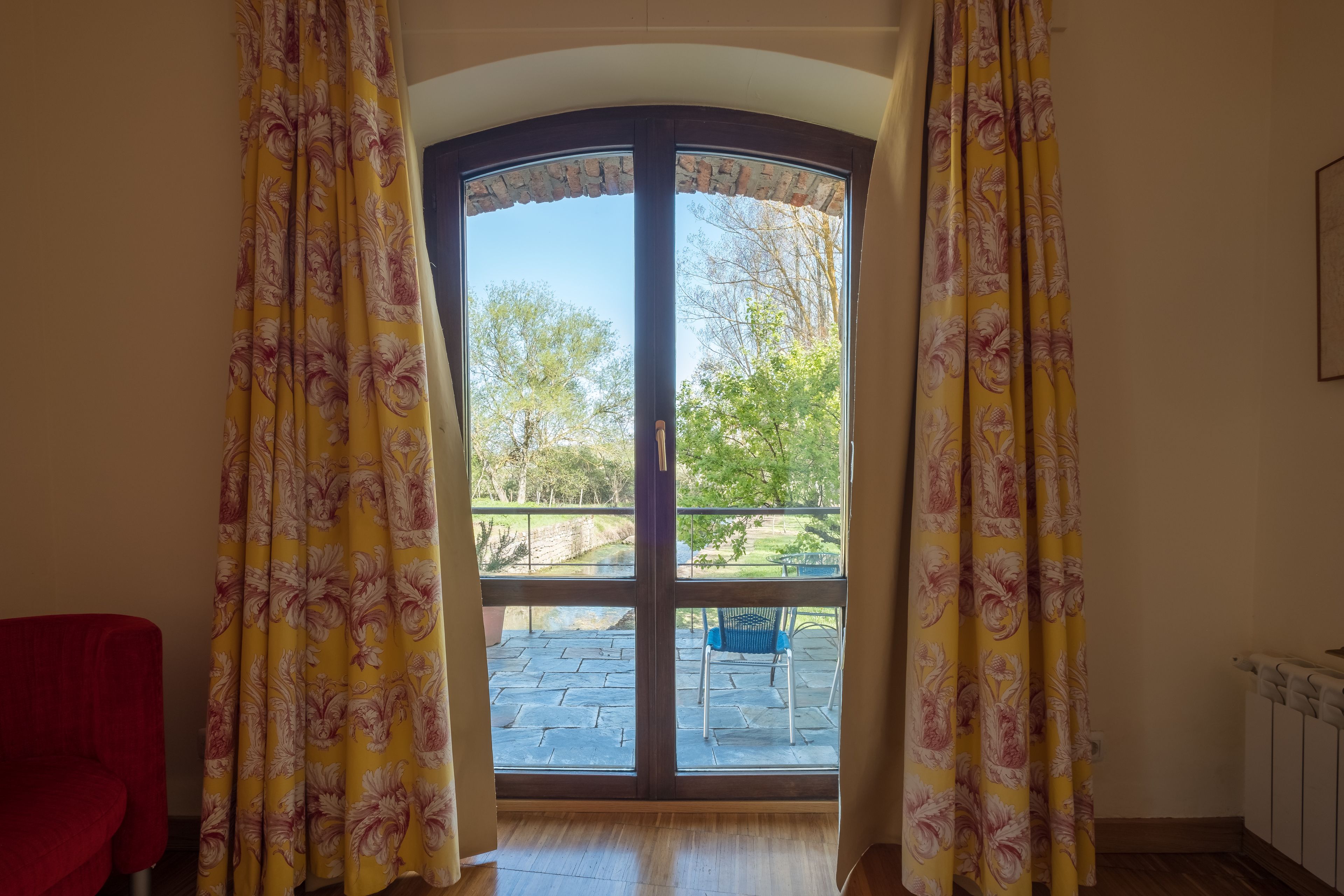 individually decorated, desk, iron/ironing board, free wifi