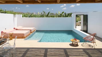 2 Bedroom Golden Suite with Private Pool | Teres/patio