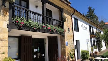 Fachada del alojamiento