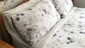 Phòng đôi, có phòng tắm riêng