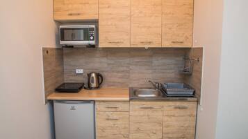 公寓, 1 间卧室 | 私人简易厨房 | 冰箱、微波炉、茶具/咖啡用具、电热水壶