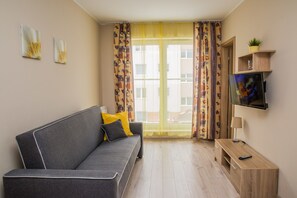 Apartment, 1 Bedroom | Living room | Flat-screen TV - Family Homes - Apartament Sonoma (Wladyslawowo)